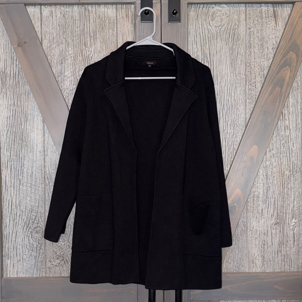 Quince 100% Organic Cotton Black knit Blazer - Picture 3 of 4